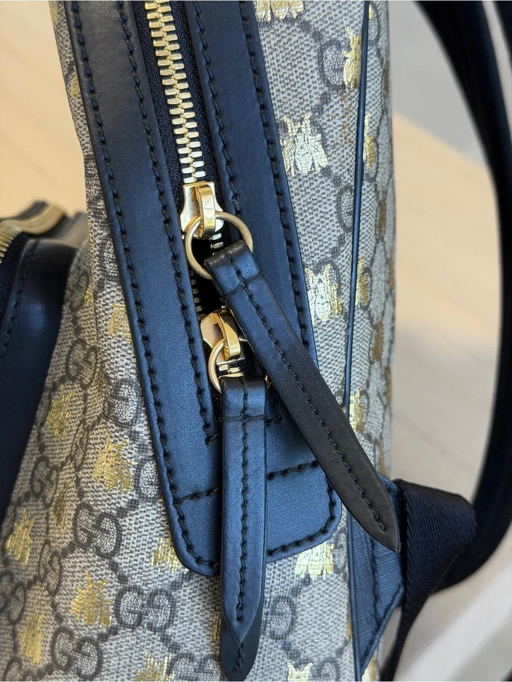 Gucci GG Supreme Bee Backpack